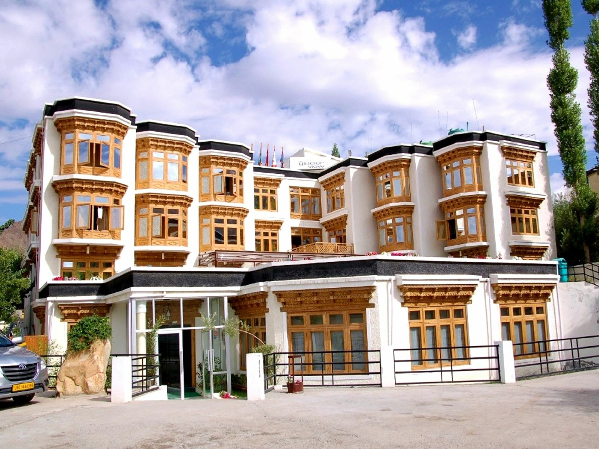 Hotel New Glacier View Leh Kültér fotó